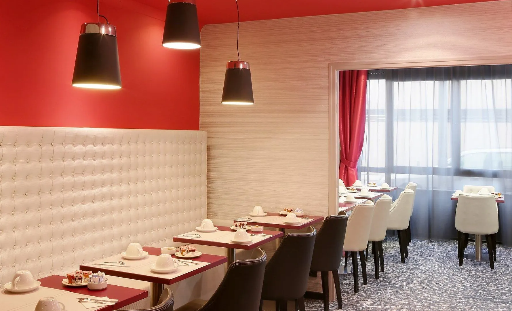 Western Allegro Nation Hotel 4*